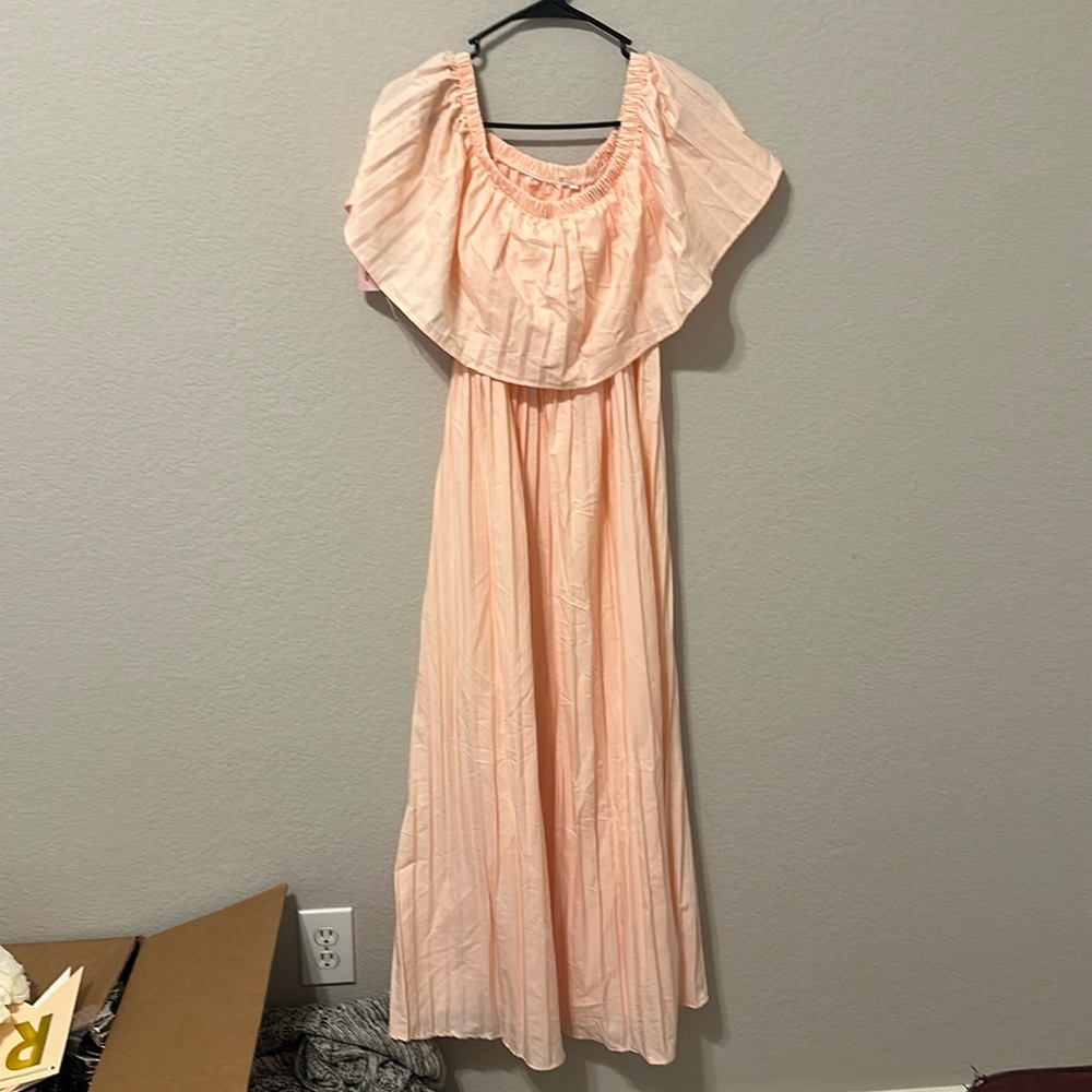 Women’s off shoulder dress